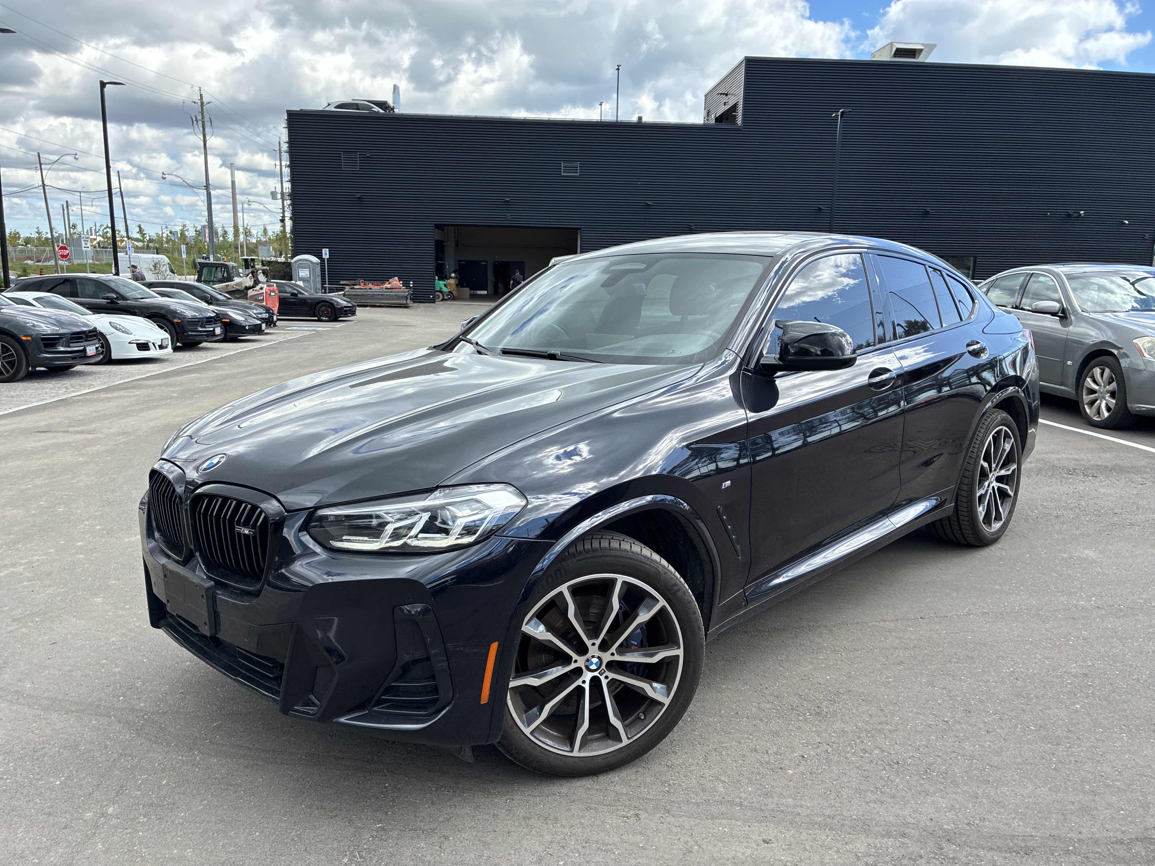 2023 BMW X4 M40i