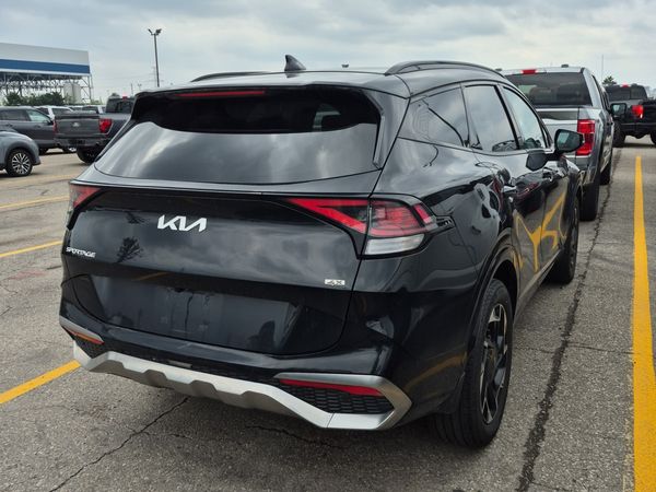 2023 Kia Sportage EX