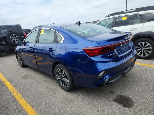 2024 Kia FORTE EX