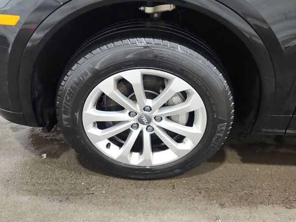 2018 Audi Q5 TECHNIK