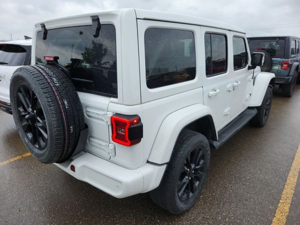 2022 Jeep Wrangler 4x4 Unlimited High Altitude Unlimited Sahara
