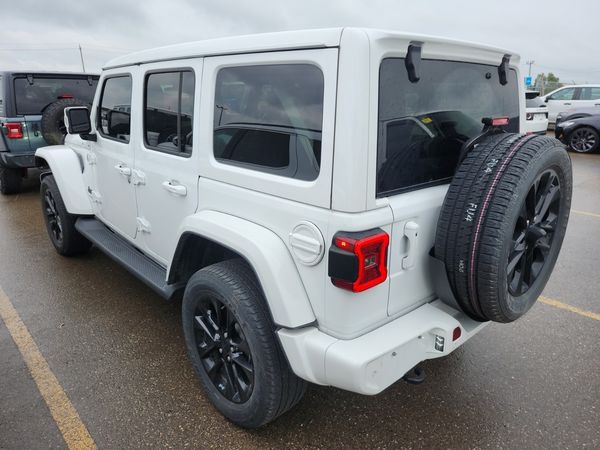 2022 Jeep Wrangler 4x4 Unlimited High Altitude Unlimited Sahara