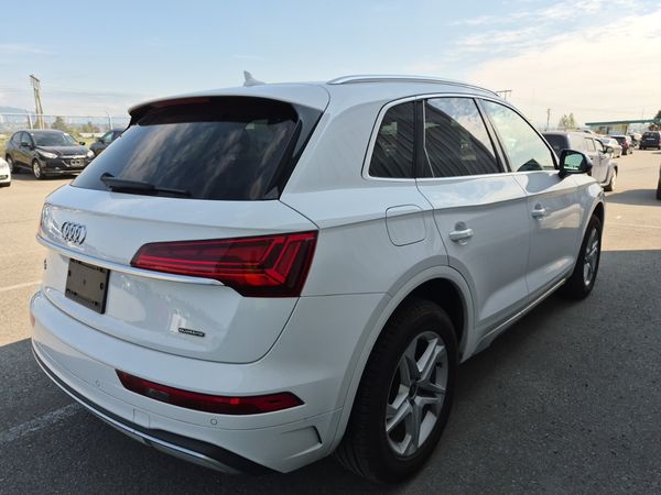 2021 Audi Q5 KOMFORT quattro Premium