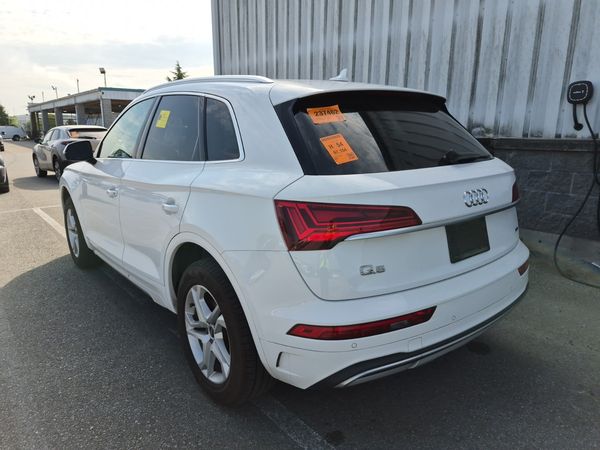 2021 Audi Q5 KOMFORT quattro Premium
