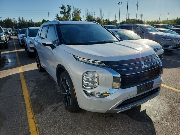 2024 Mitsubishi Outlander GT SEL, GT SR