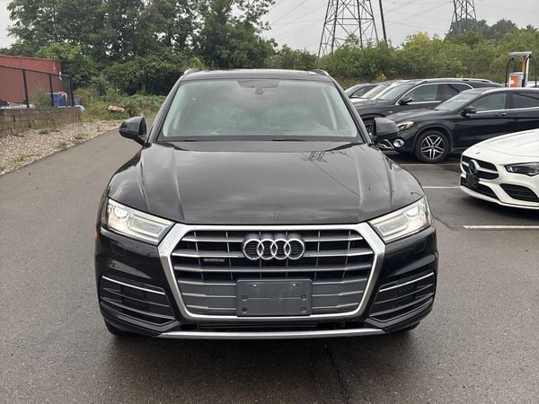 2018 Audi Q5 Progressiv quattro Premium Plus