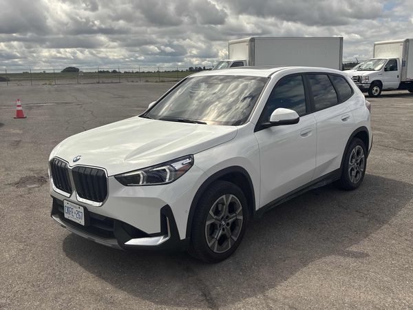2025 BMW X1 xDrive28i