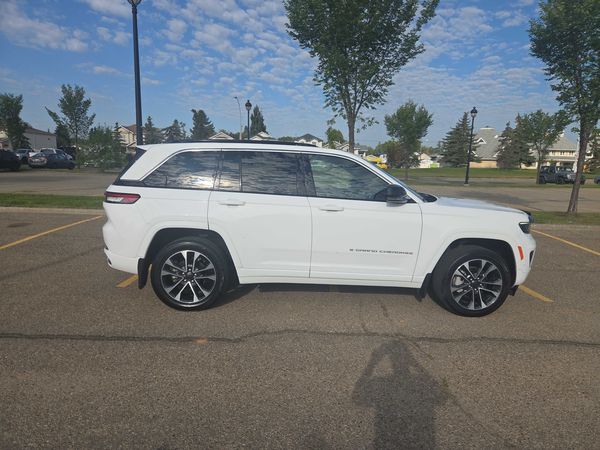2024 Jeep Grand Cherokee OVERLAND
