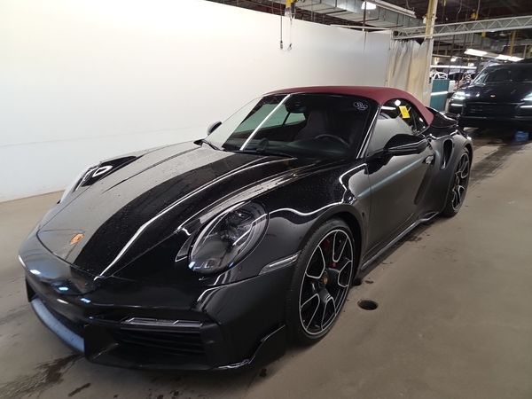 2022 Porsche 911 TURBO