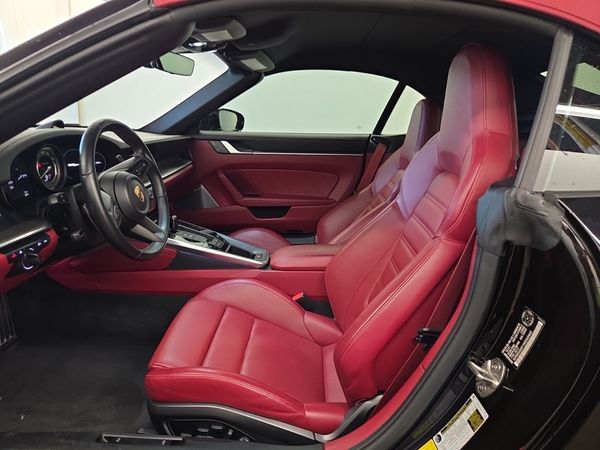 2022 Porsche 911 TURBO Turbo / Turbo S