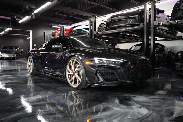 2023 Audi R8 Coupe V10 performance