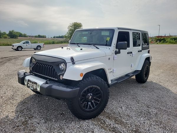 2018 Jeep Wrangler JK Unlimited 4x4 Sahara