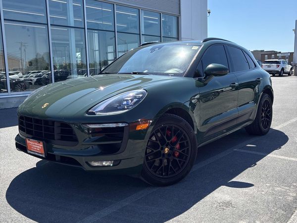 2018 Porsche MACAN GTS