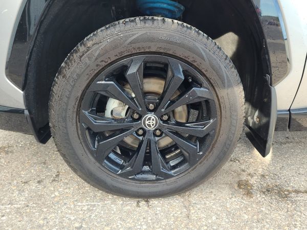 2023 Toyota Rav4 HYBRID SE
