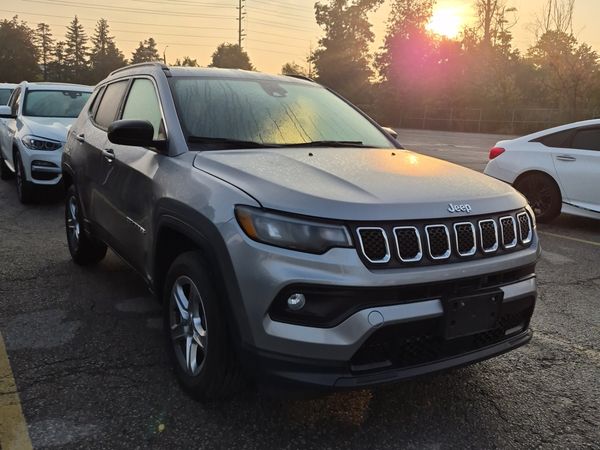 2023 Jeep COMPASS NORTH North, Latitude