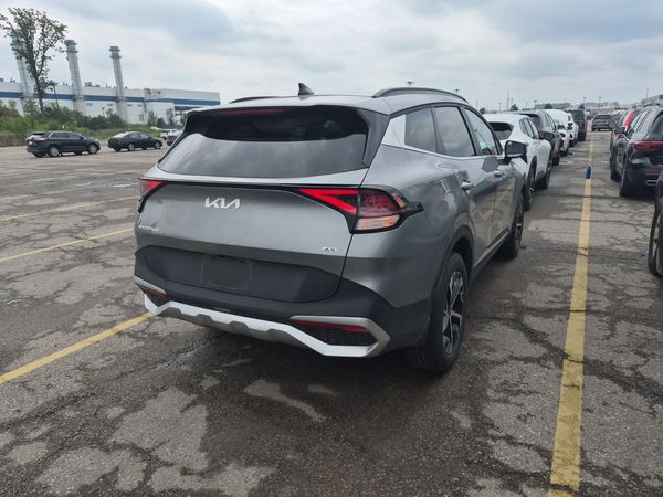 2023 Kia Sportage EX