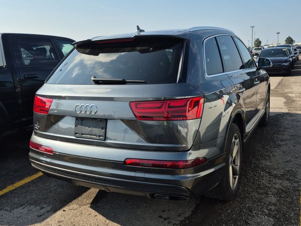 2019 Audi Q7 PROGRESSIVE S-LINE