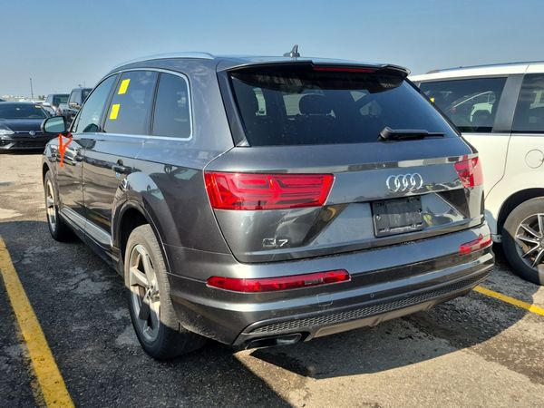 2019 Audi Q7 PROGRESSIVE S-LINE