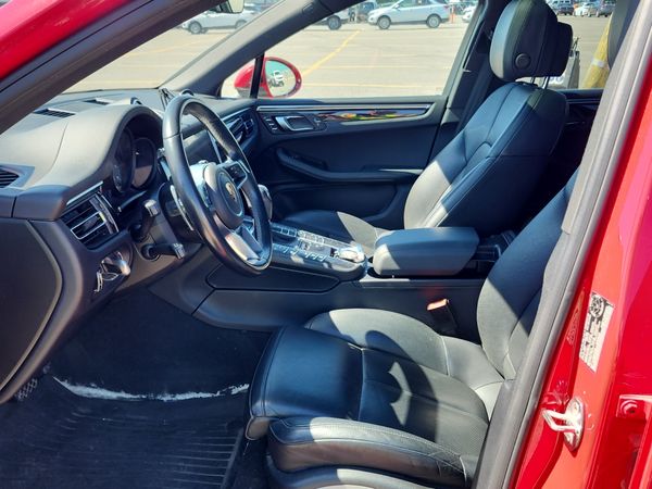 2020 Porsche MACAN S