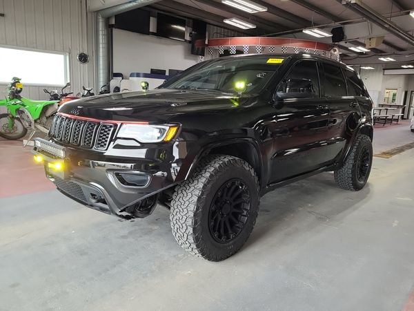 2020 Jeep Grand Cherokee ALTITUDE