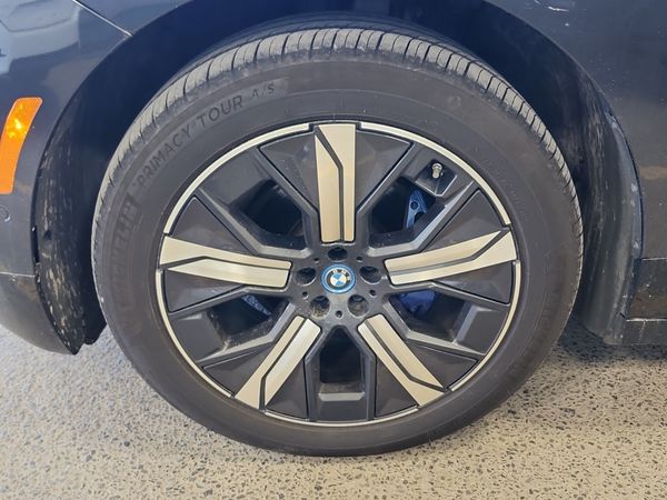 2024 BMW iX XDRIVE50