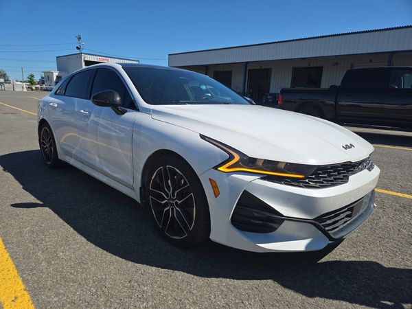 2022 Kia K5 GT