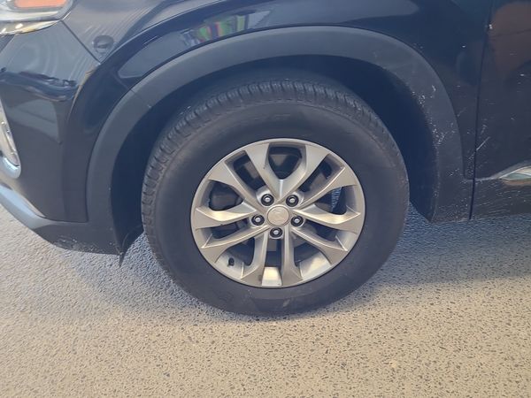 2019 Hyundai Santa Fe ESSENTIAL SE