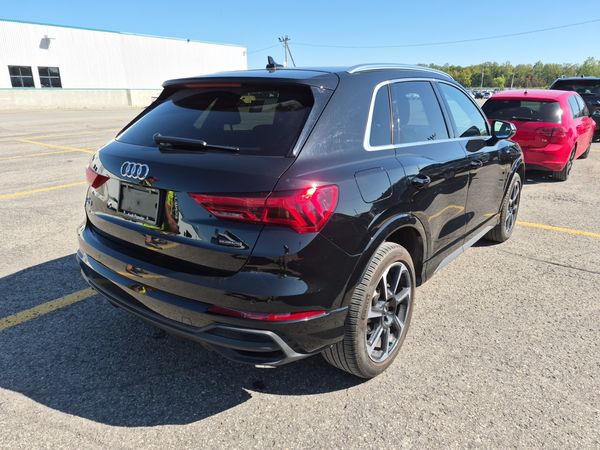 2024 Audi Q3 PROGRESSIV