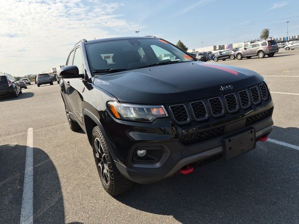 2024 Jeep COMPASS TRAILHAWK