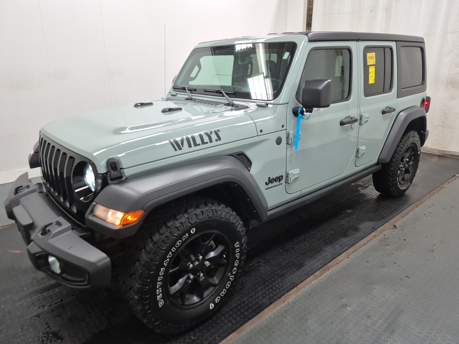 2023 Jeep Wrangler WILLYS Sport