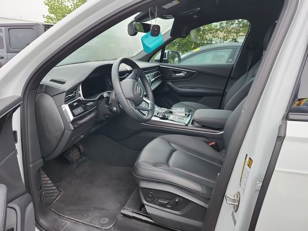 2023 Audi Q7 55 Tfsi Quattro Progressiv