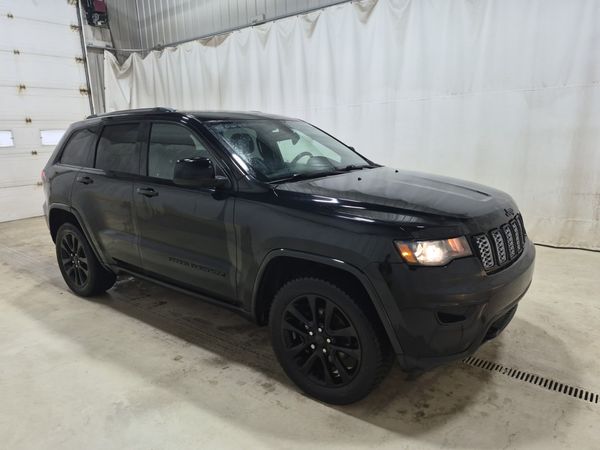 2019 Jeep Grand Cherokee ALTITUDE Laredo
