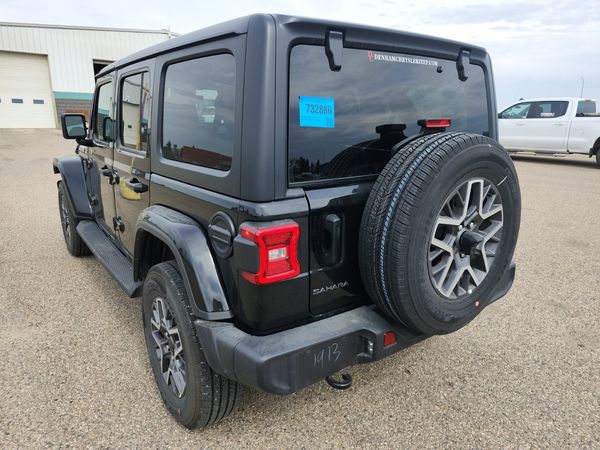 2025 Jeep Wrangler SAHARA