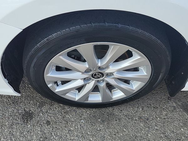 2020 Toyota Camry Auto Se