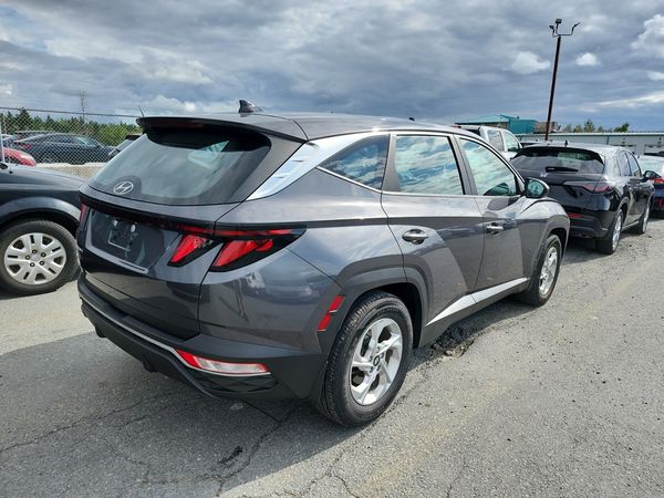 2022 Hyundai Tucson Fwd Essential SEL