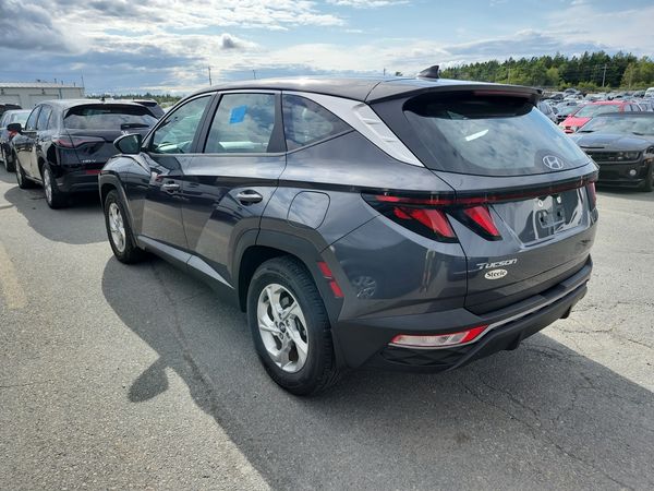 2022 Hyundai Tucson Fwd Essential SEL