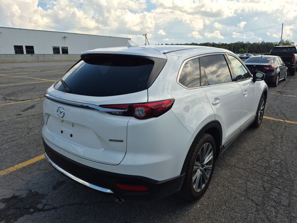 2022 Mazda CX-9 SIGNATURE