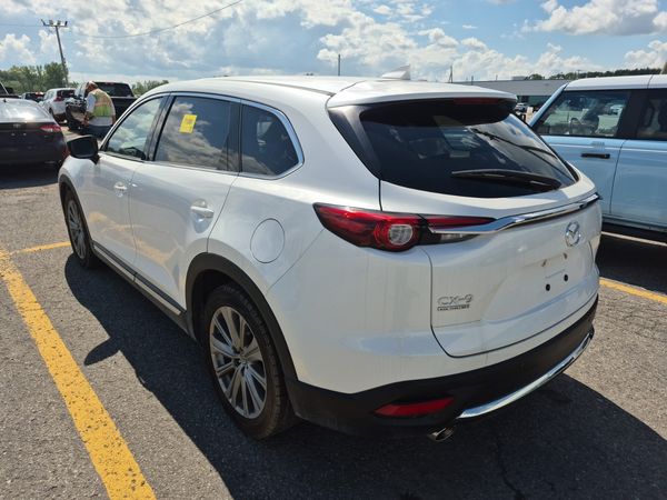 2022 Mazda CX-9 SIGNATURE