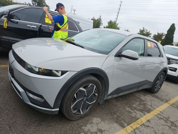 2024 Hyundai IONIQ 5 PREFERRED