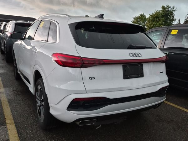 2025 Audi Q5 quattro Premium