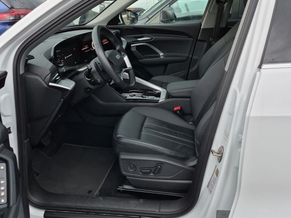 2025 Audi Q5 quattro Premium