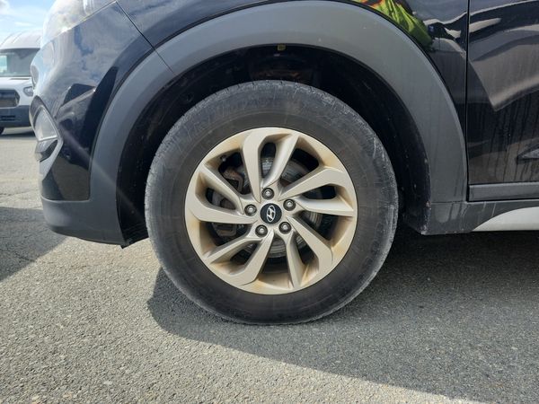 2017 Hyundai Tucson Awd 4dr 2.0l Premium