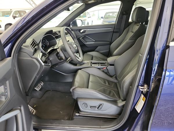 2025 Audi Q3 PROGRESSIV