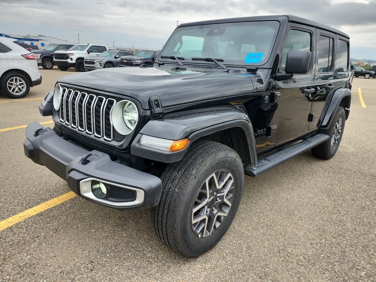 2025 Jeep Wrangler SAHARA