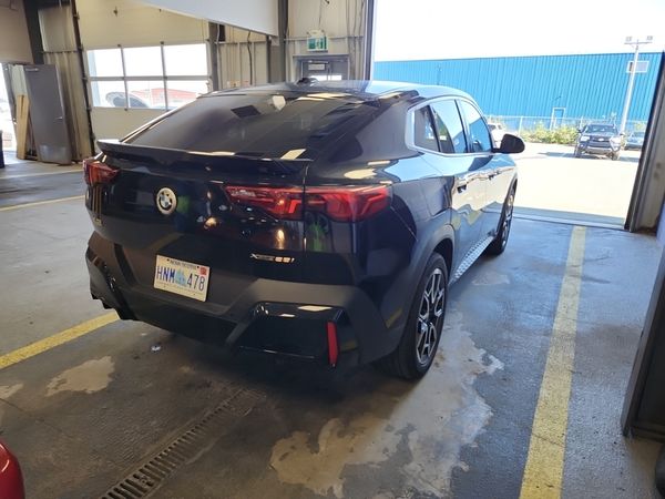2025 BMW X2 Sports Activity Coupe Xdrive28i