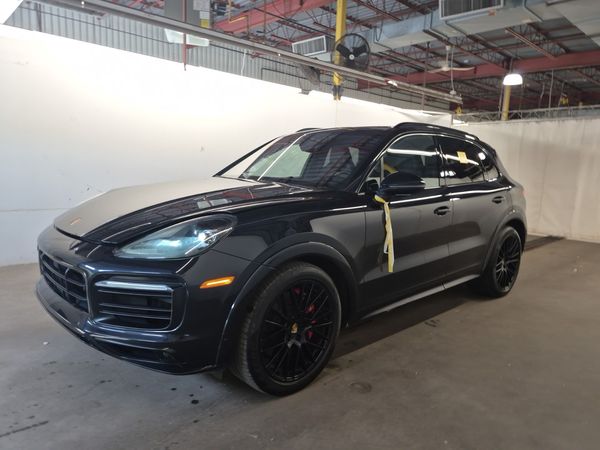 2021 Porsche Cayenne GTS