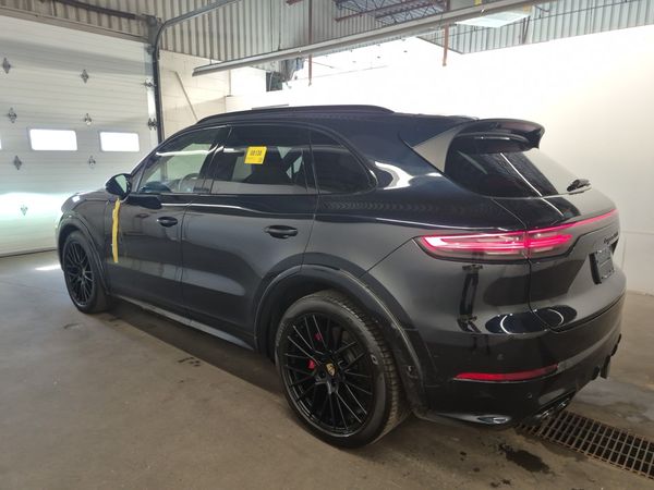 2021 Porsche Cayenne GTS