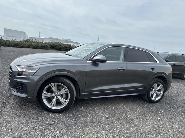2019 Audi Q8 Technik quattro Prestige