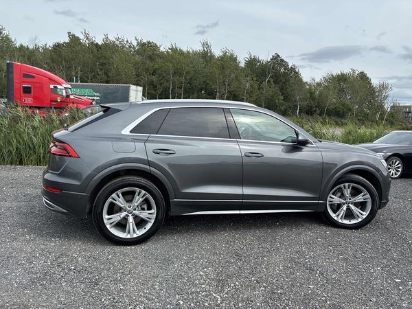 2019 Audi Q8 Technik quattro Prestige