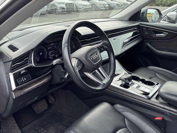 2019 Audi Q8 Technik quattro Prestige